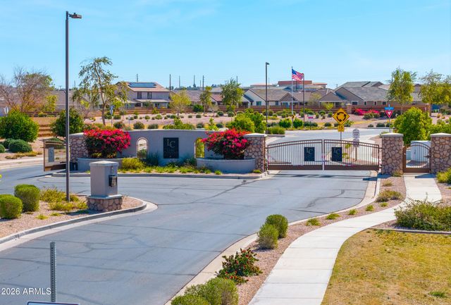 2853 E VIRGINIA Street, Mesa, AZ 85213