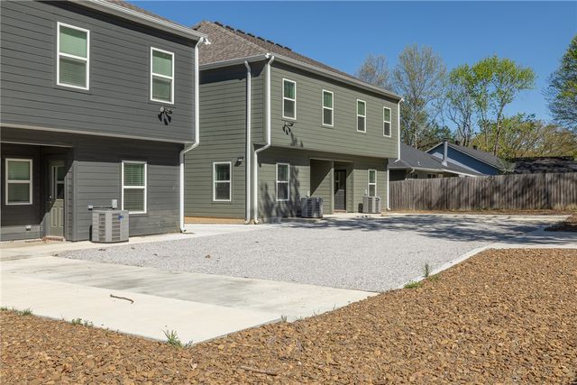 832 S Dockery Lane 1 & 2, Fayetteville, AR 72701