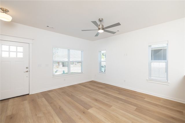 832 S Dockery Lane 1 & 2, Fayetteville, AR 72701