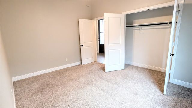 304 Brinkley Drive, Saginaw, TX 76179