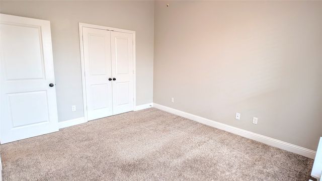 304 Brinkley Drive, Saginaw, TX 76179