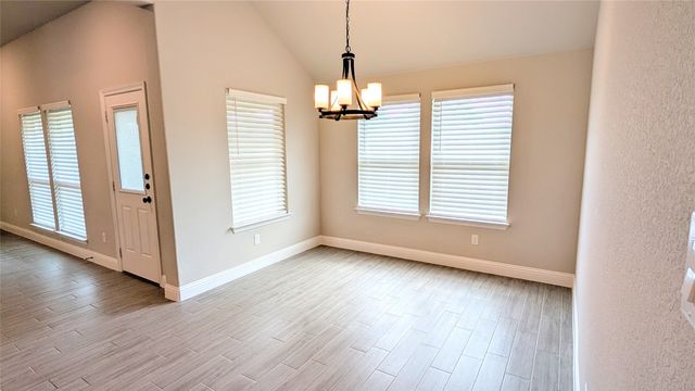 304 Brinkley Drive, Saginaw, TX 76179