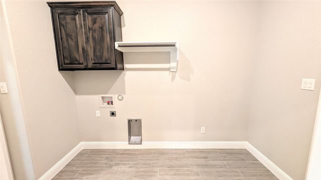 304 Brinkley Drive, Saginaw, TX 76179