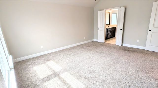 304 Brinkley Drive, Saginaw, TX 76179