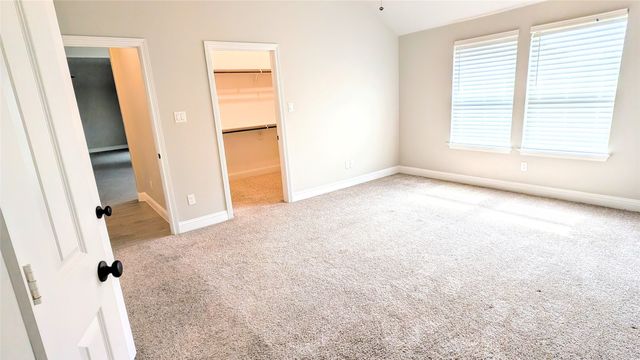 304 Brinkley Drive, Saginaw, TX 76179