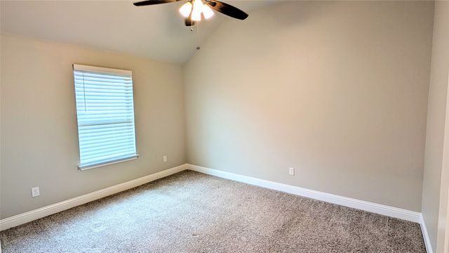 304 Brinkley Drive, Saginaw, TX 76179