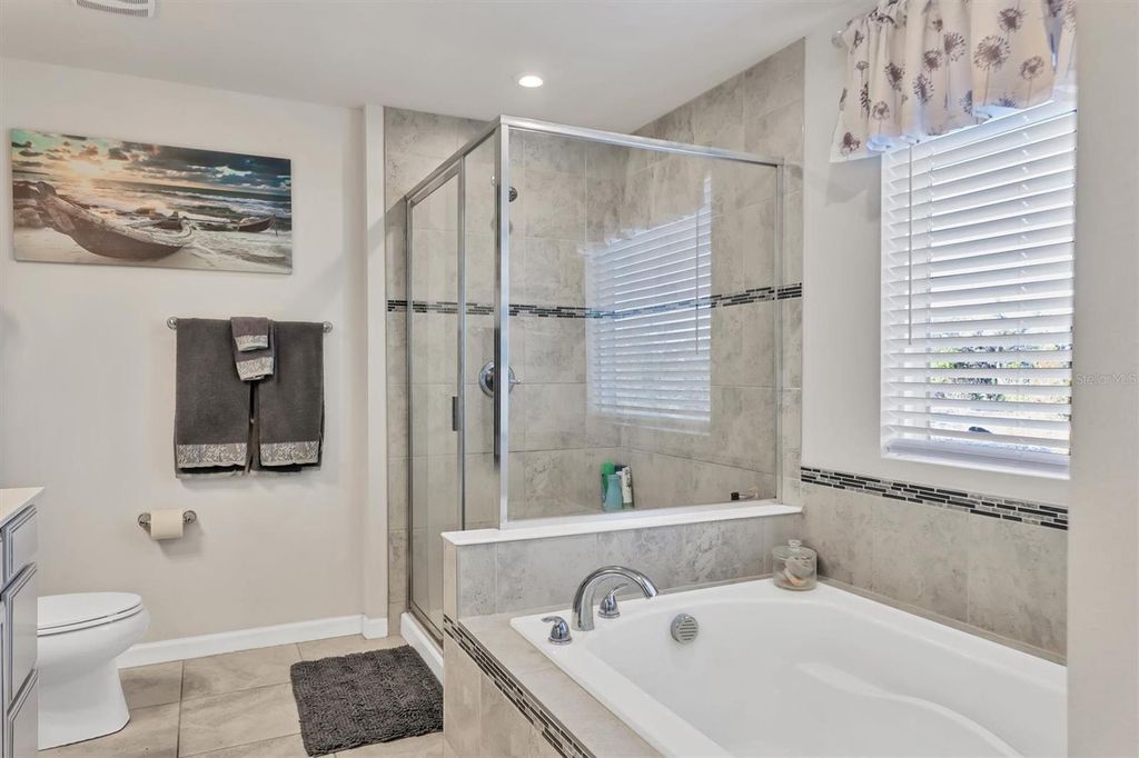 Image 24 of property listing at 5430 SPANISH MOSS COVE, Bradenton, FL 34203