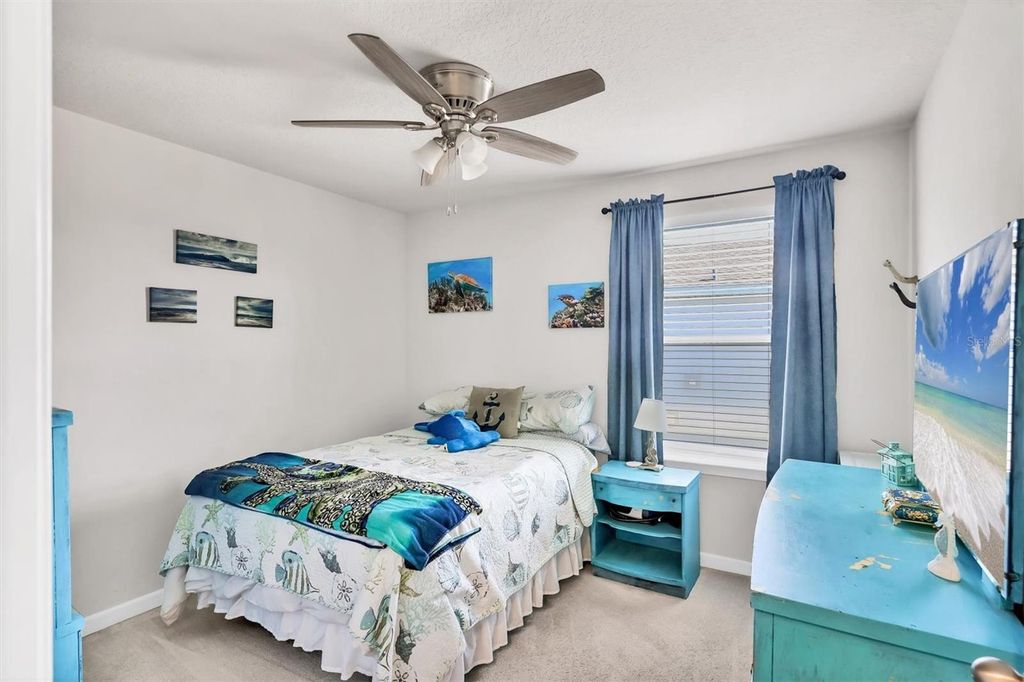 Image 25 of property listing at 5430 SPANISH MOSS COVE, Bradenton, FL 34203