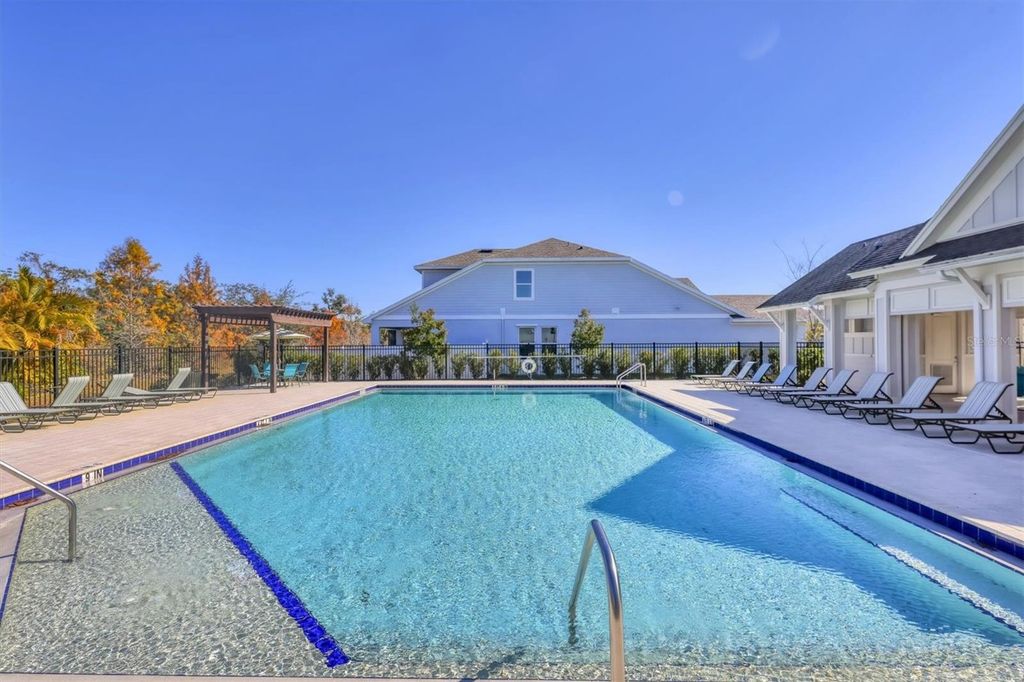 Image 41 of property listing at 5430 SPANISH MOSS COVE, Bradenton, FL 34203