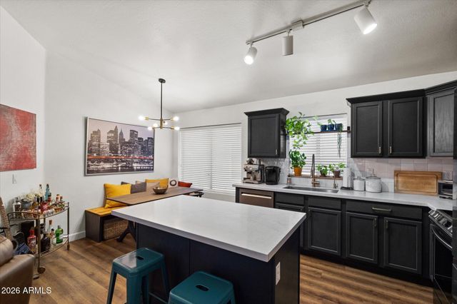 16621 N 19TH Street, Phoenix, AZ 85022