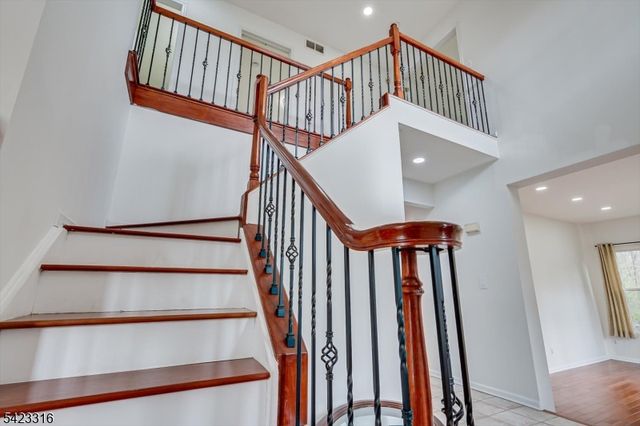 9 Stirrup Way, Franklin Twp., NJ 08540