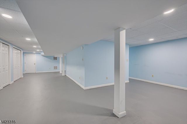 9 Stirrup Way, Franklin Twp., NJ 08540