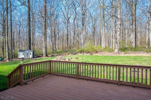 9 Stirrup Way, Franklin Twp., NJ 08540