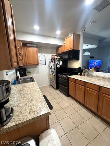 1723 North Lamont Street, Las Vegas, NV 89115