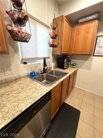 1723 North Lamont Street, Las Vegas, NV 89115