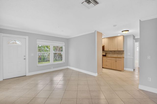 9197 SW 3rd Street, Boca Raton, FL 33428