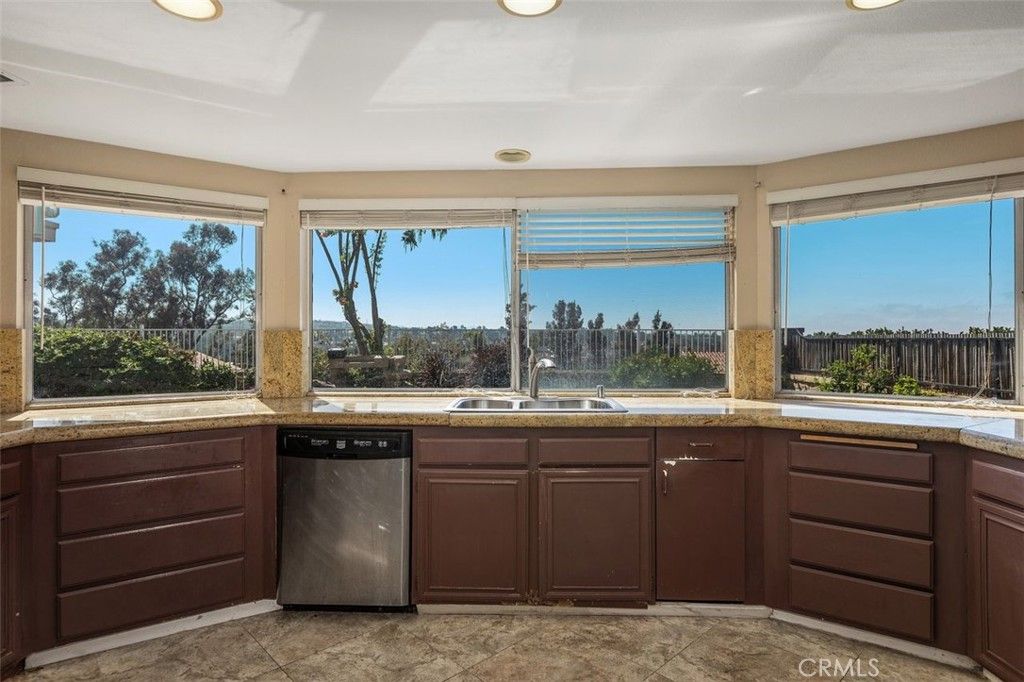 Image 14 of property listing at 22792 Caseda, Mission Viejo, CA 92691