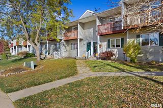 3510 N Kingston Dr Apt 4, Peoria, IL 61604