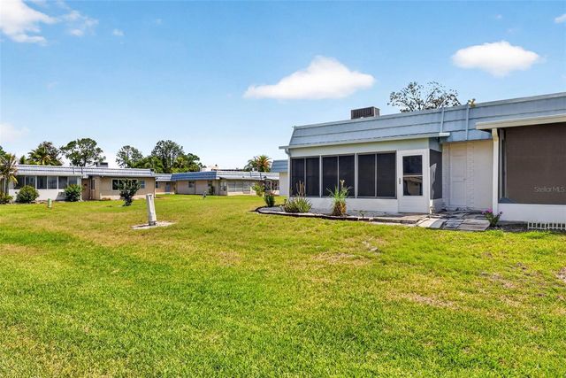 1801 BEDFORD LANE 27, Sun City Center, FL 33573