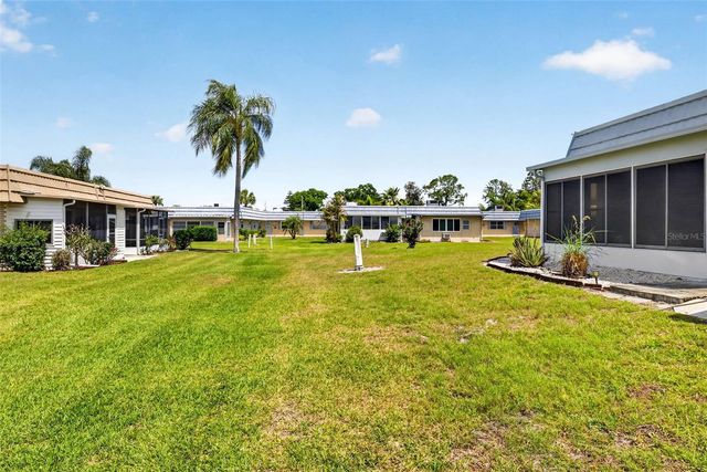 1801 BEDFORD LANE 27, Sun City Center, FL 33573