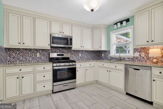 951 Alexis Way, Marietta, GA 30066