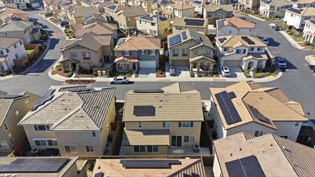 1437 Coral St, Lincoln, CA 95648