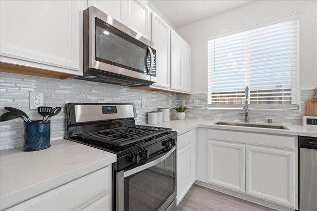 1437 Coral St, Lincoln, CA 95648