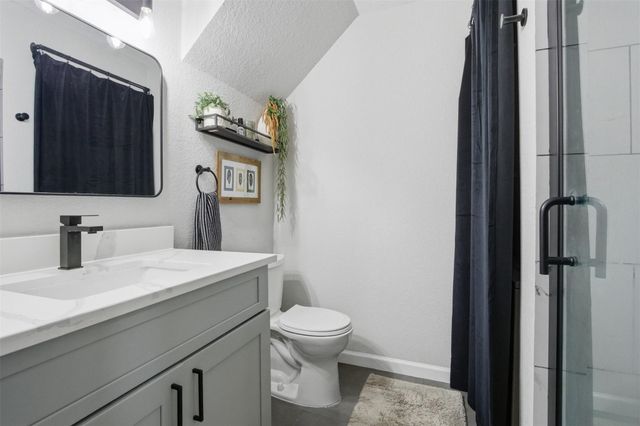 1004 E Red Cedar Circle, The Woodlands, TX 77380