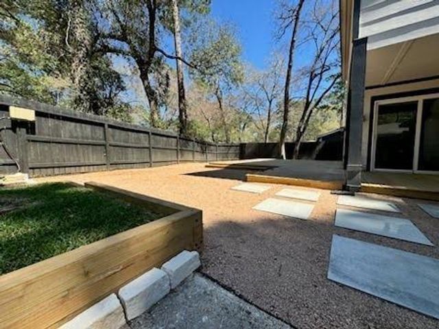 1004 E Red Cedar Circle, The Woodlands, TX 77380