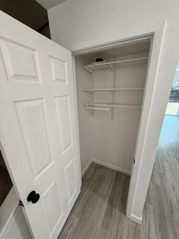1004 E Red Cedar Circle, The Woodlands, TX 77380