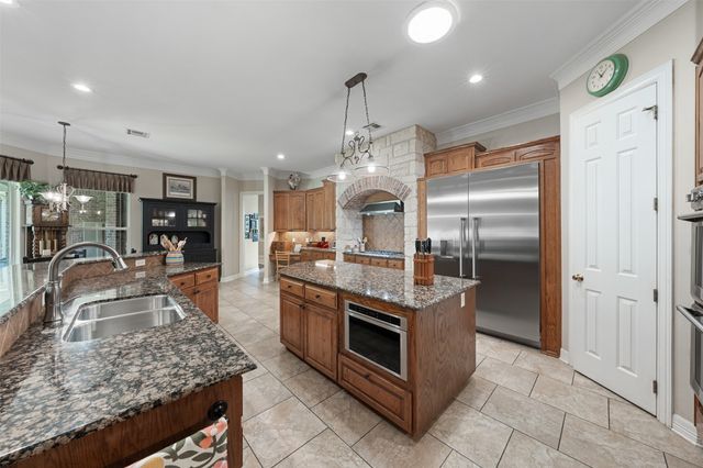 2005 River Run Road, Belton, TX 76513