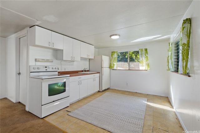 66-815 Kamehameha Highway, Haleiwa, HI 96712