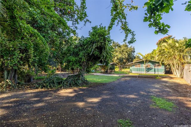 66-815 Kamehameha Highway, Haleiwa, HI 96712