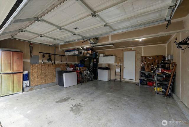 3627 Joshua Way SE, Olympia, WA 98501