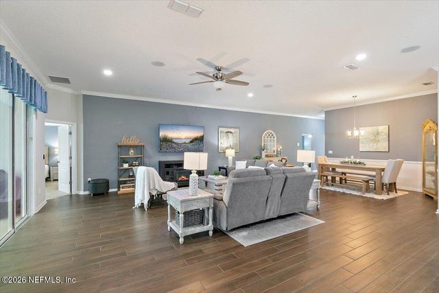 11592 PACEYS POND Circle, Jacksonville, FL 32222