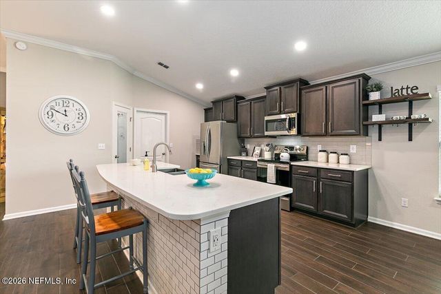 11592 PACEYS POND Circle, Jacksonville, FL 32222