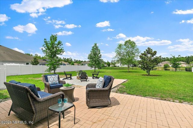11592 PACEYS POND Circle, Jacksonville, FL 32222