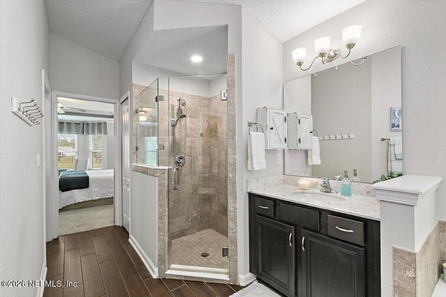 11592 PACEYS POND Circle, Jacksonville, FL 32222