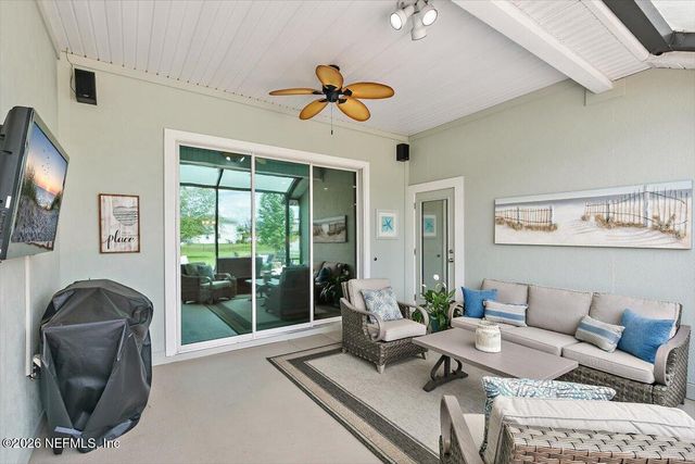 11592 PACEYS POND Circle, Jacksonville, FL 32222