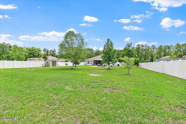 11592 PACEYS POND Circle, Jacksonville, FL 32222