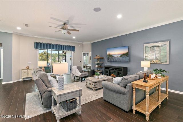 11592 PACEYS POND Circle, Jacksonville, FL 32222
