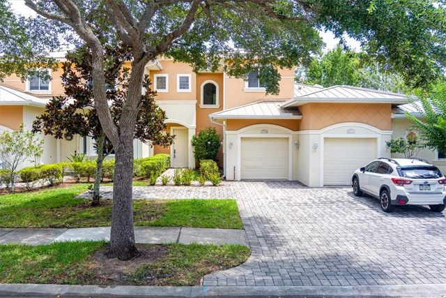 2597 Stockbridge Square SW 2597, Vero Beach, FL 32962