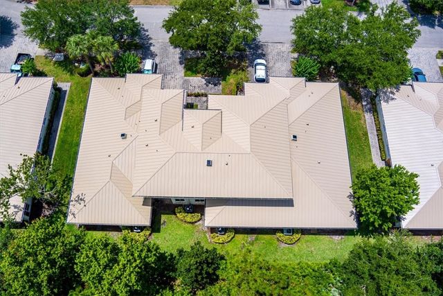 2597 Stockbridge Square SW 2597, Vero Beach, FL 32962