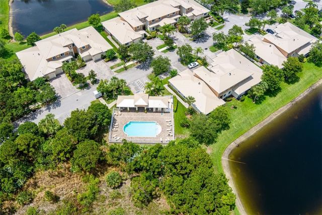 2597 Stockbridge Square SW 2597, Vero Beach, FL 32962