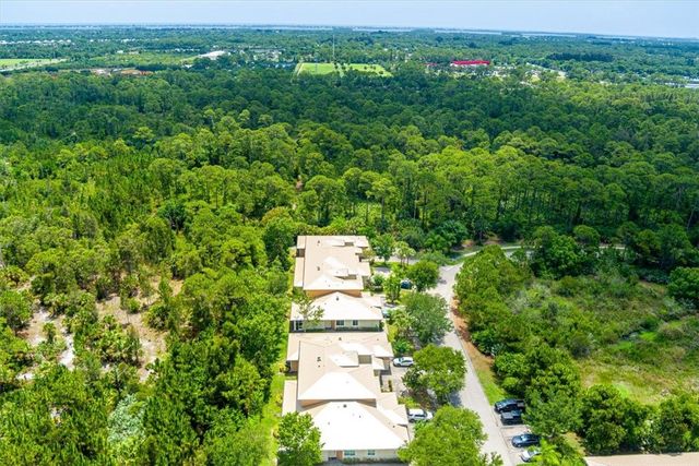 2597 Stockbridge Square SW 2597, Vero Beach, FL 32962