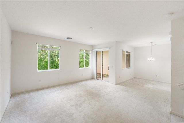 2597 Stockbridge Square SW 2597, Vero Beach, FL 32962