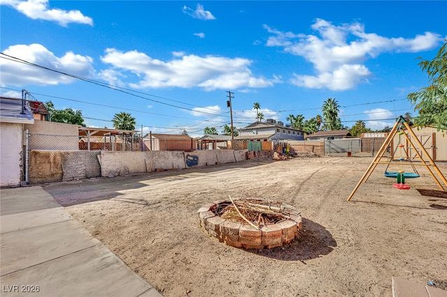 1843 North Bruce Street, North Las Vegas, NV 89030