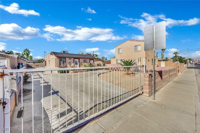 1843 North Bruce Street, North Las Vegas, NV 89030