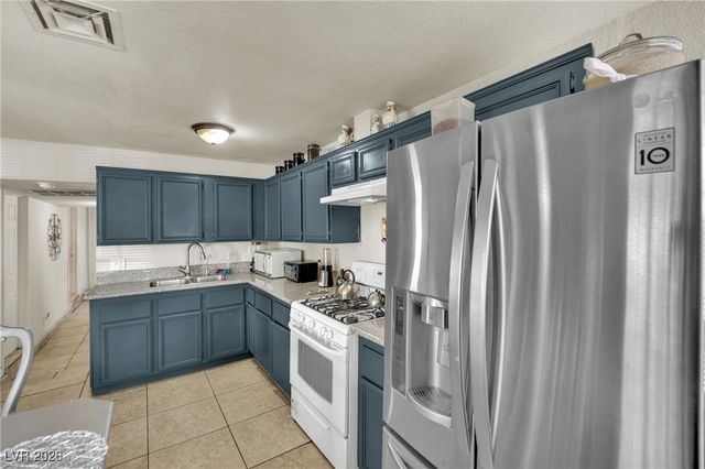 1843 North Bruce Street, North Las Vegas, NV 89030