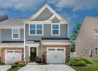 27 Country Dale Drive, Greer, SC 29650